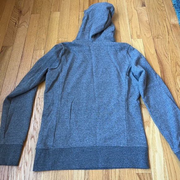 The North Face Hoodie - Picture 2 of 4